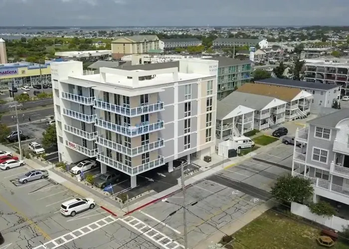 Imagine That! Stunning Modern 4br-3ba Luxury Retreat *