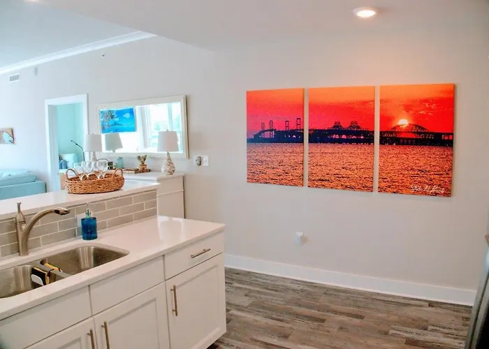 Imagine That! Stunning Modern 4br-3ba Luxury Retreat Apartment Ocean City